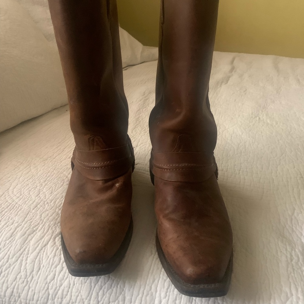 Brown long boots square tip.still good condition,some stains make me an offer